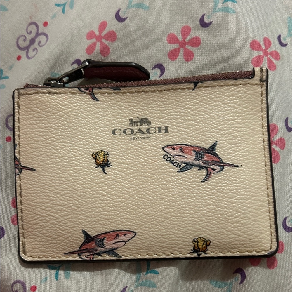 Coach Beige Shark Print Card Holder